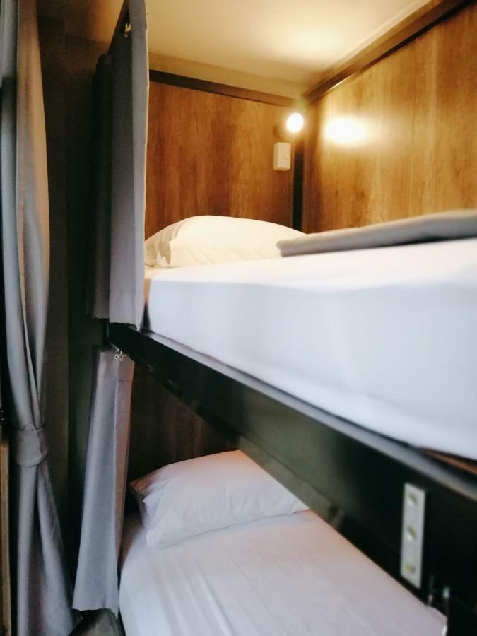 White House Hostel Bangkok Ngoại thất bức ảnh