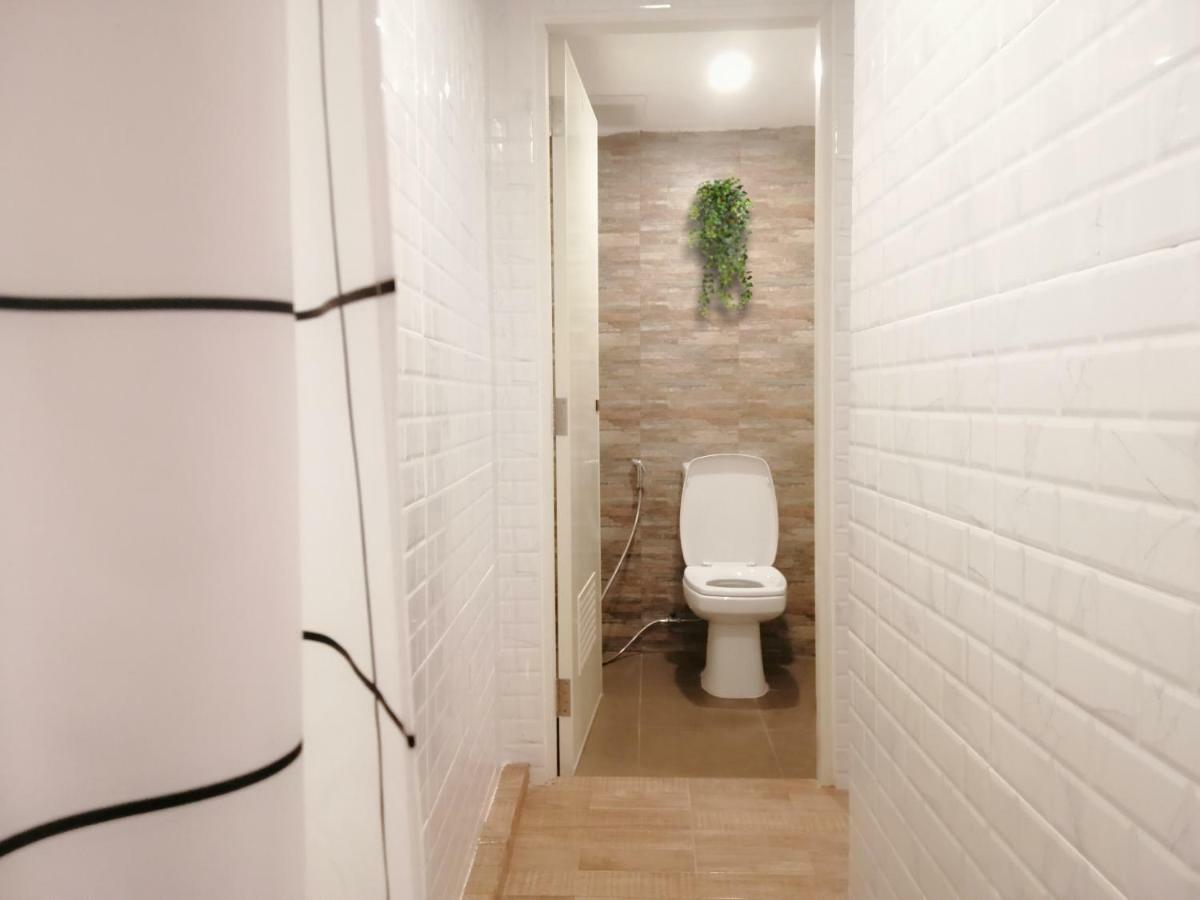 White House Hostel Bangkok Ngoại thất bức ảnh