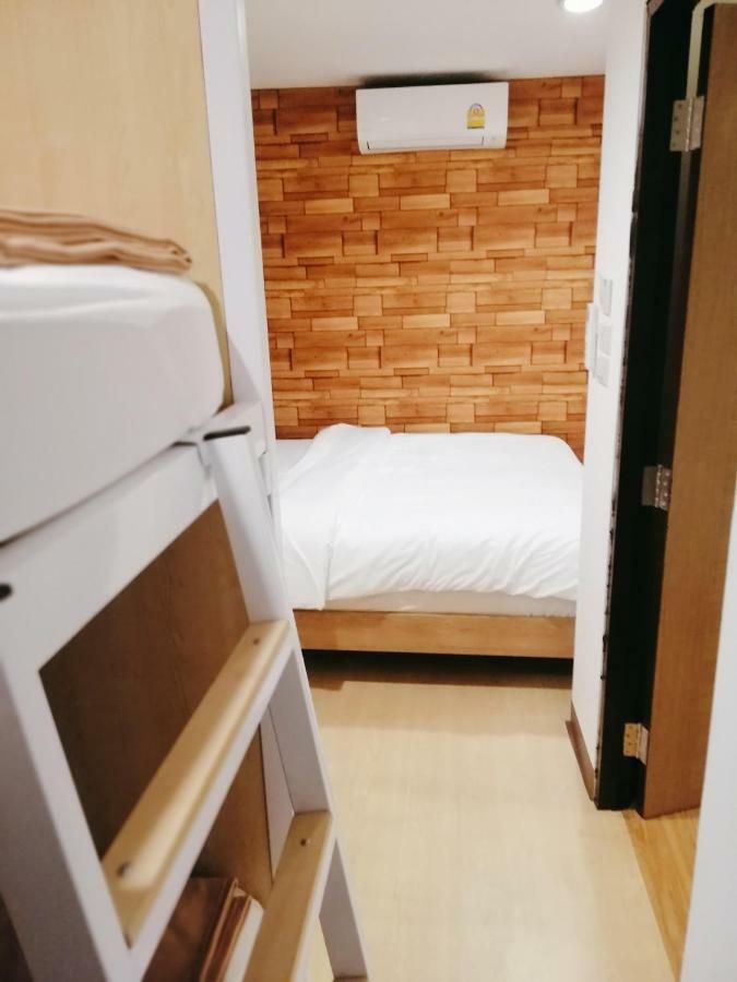 White House Hostel Bangkok Ngoại thất bức ảnh